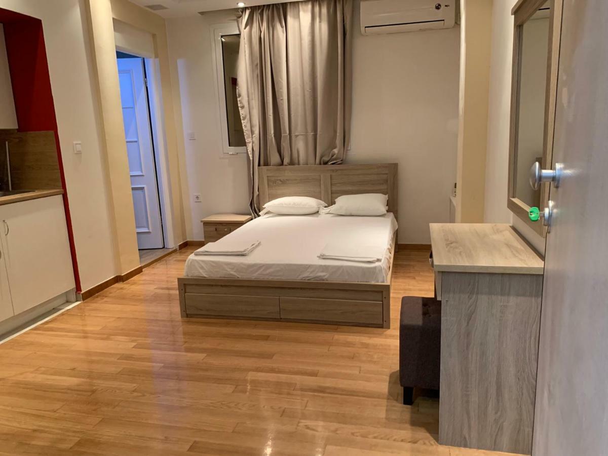 Just A Central Studio Apt. *Top Location* Apartment Atena Exterior foto